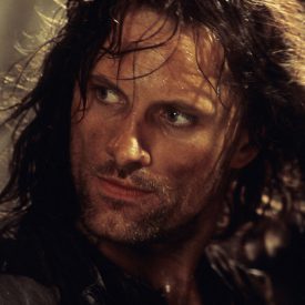 Aragorn (Viggo Mortensen) in fighting mode in The Fellowship of the RIng (Lord of the Rings)