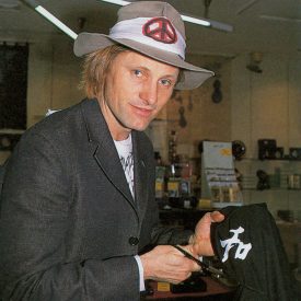 Viggo Mortensen in Japan May 2003