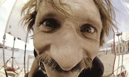 Viggo Mortensen @ Cannes 2005 fisheye by Cronenberg