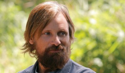 portrait of Viggo Mortensen in Captain Fantastic